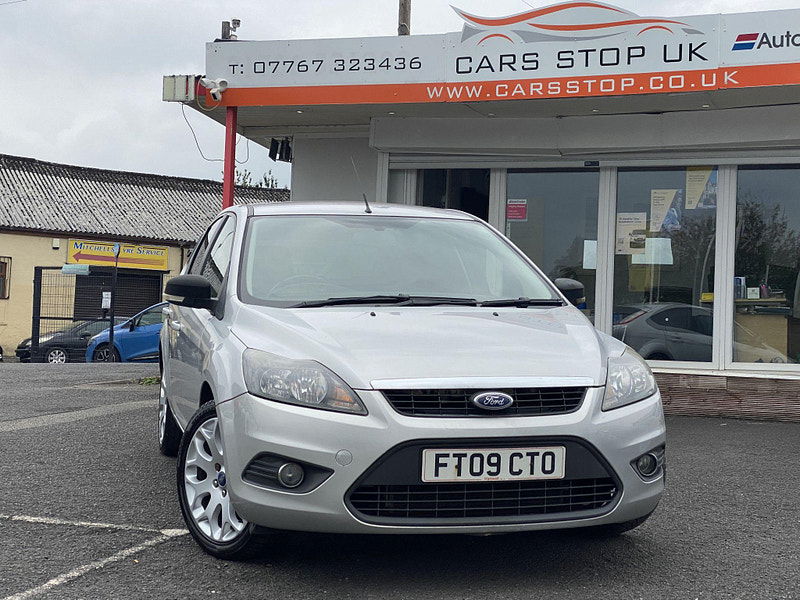 Ford Focus 1.6 Zetec 5dr 5dr Manual 2009