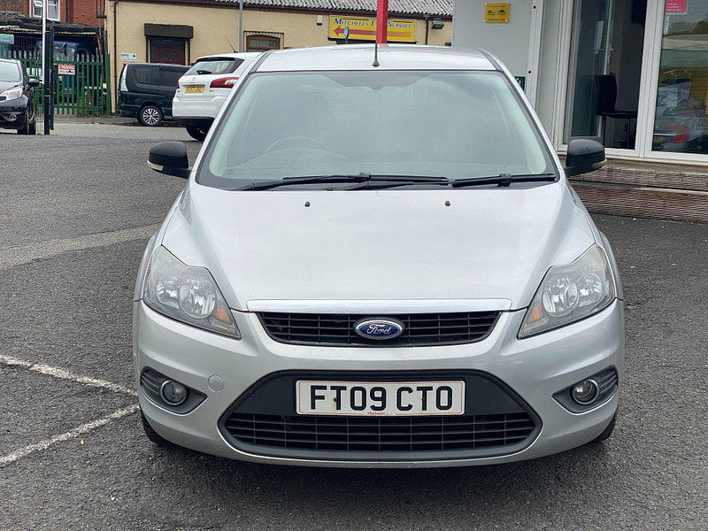 Ford Focus 1.6 Zetec 5dr 5dr Manual 2009