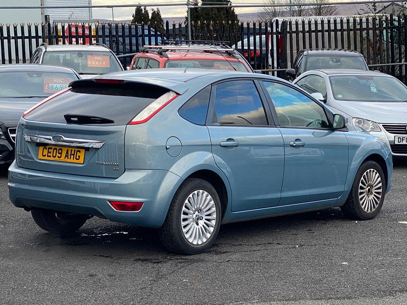 Ford Focus 1.8 Titanium 5dr 5dr Manual 2009