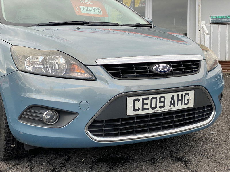 Ford Focus 1.8 Titanium 5dr 5dr Manual 2009