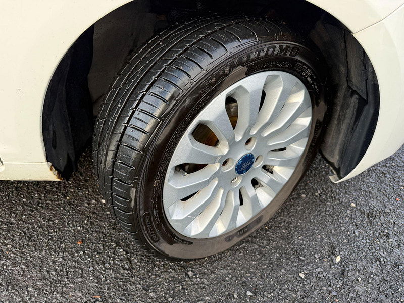 Ford Ka 1.2 Zetec Euro 5 (s/s) 3dr 3dr Manual 2013