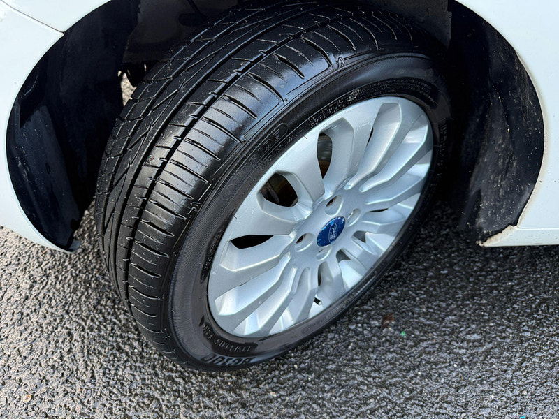 Ford Ka 1.2 Zetec Euro 5 (s/s) 3dr 3dr Manual 2013