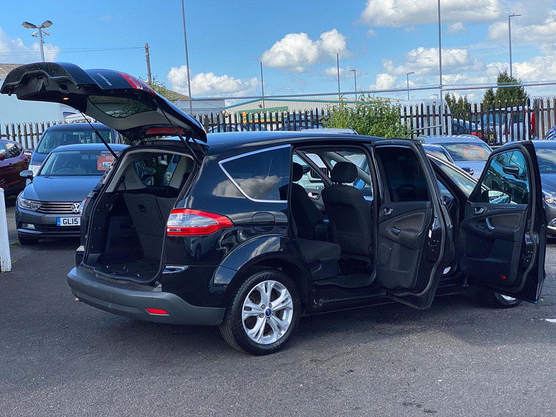 Ford S-Max 2.0 TDCi Titanium Euro 5 5dr 5dr Manual 2014