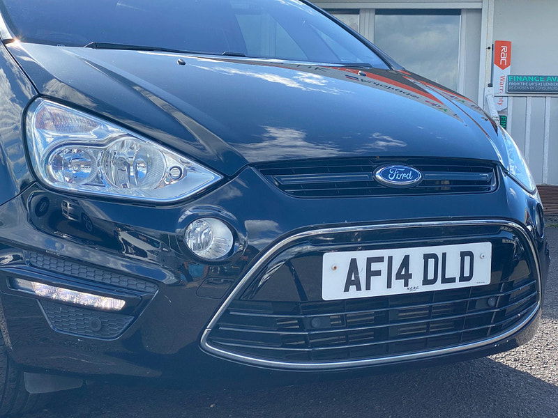 Ford S-Max 2.0 TDCi Titanium Euro 5 5dr 5dr Manual 2014
