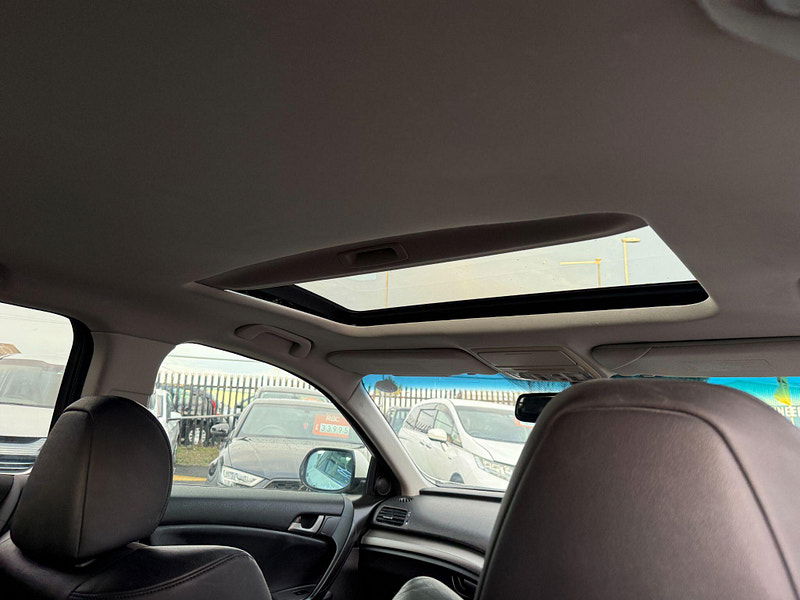 Honda Accord 2.4 i-VTEC EX Tourer Auto Euro 5 5dr 5dr Automatic 2010