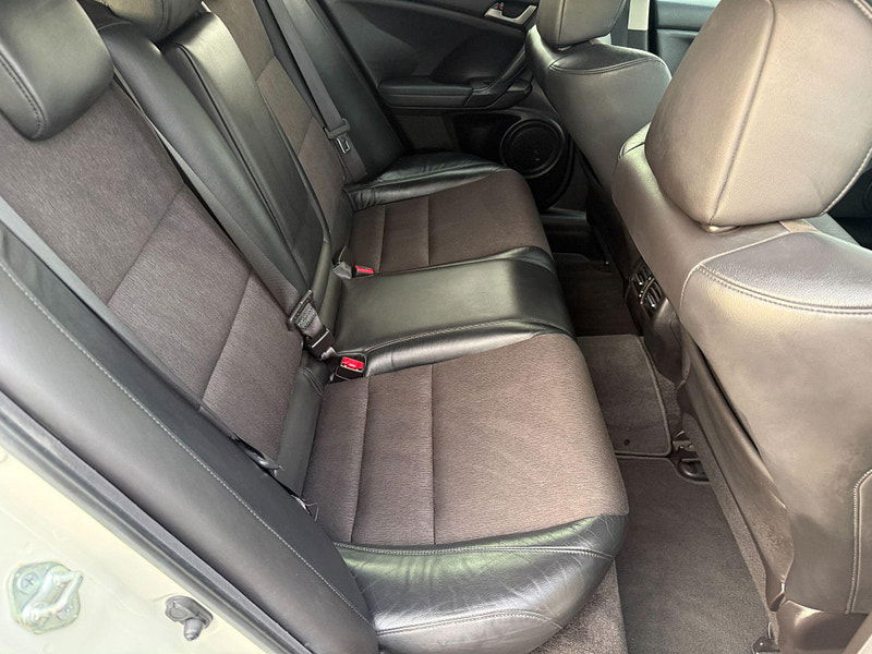 Honda Accord 2.4 i-VTEC EX Tourer Auto Euro 5 5dr 5dr Automatic 2010