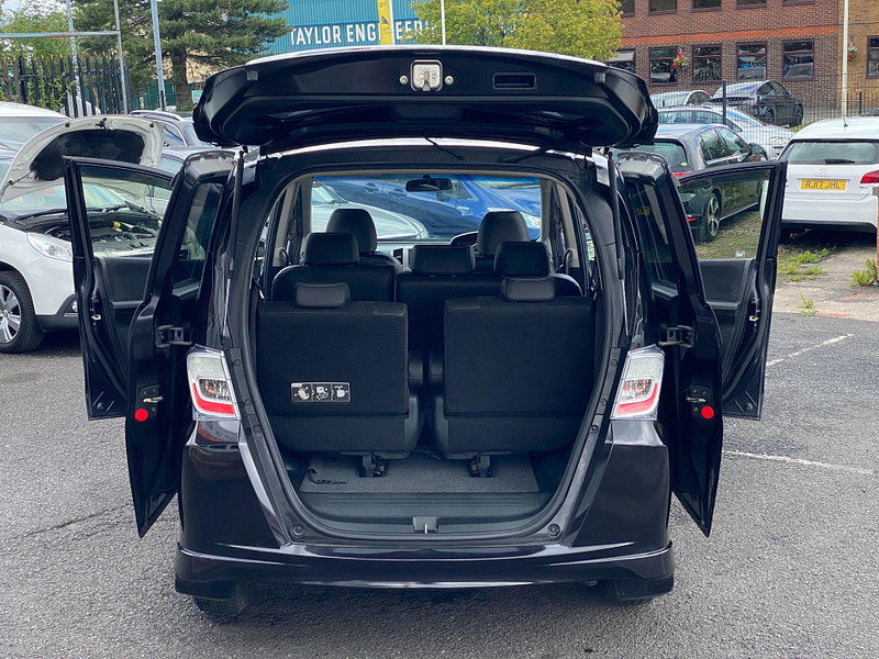 Honda Freed 1.5 PETROL HYBRID 7 SEATER 5d 5dr Automatic 2012
