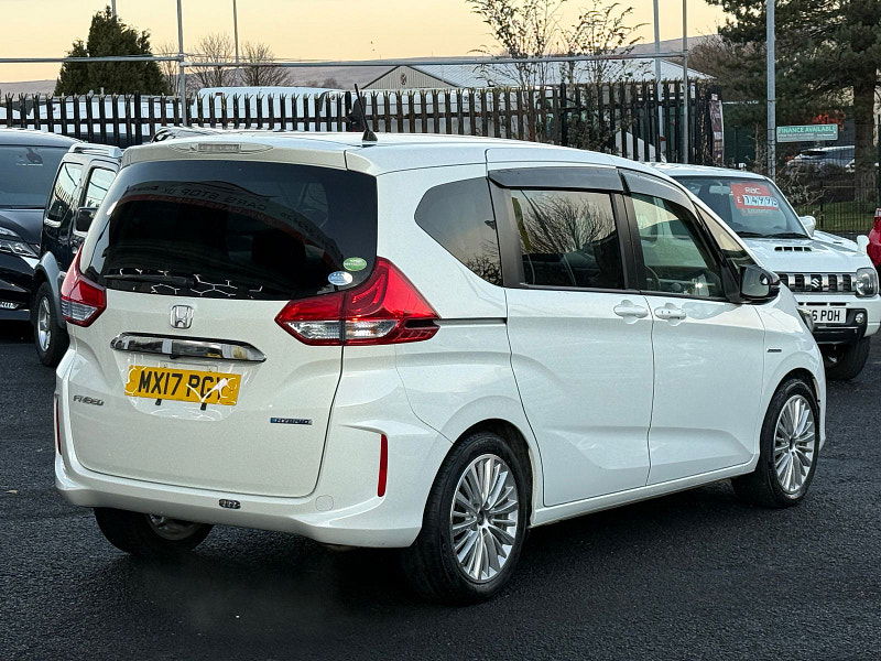 Honda Freed Honda Freed HYBRID - AUTO - G HONDA SENSING 7 seater 1.5 5dr Automatic 2017