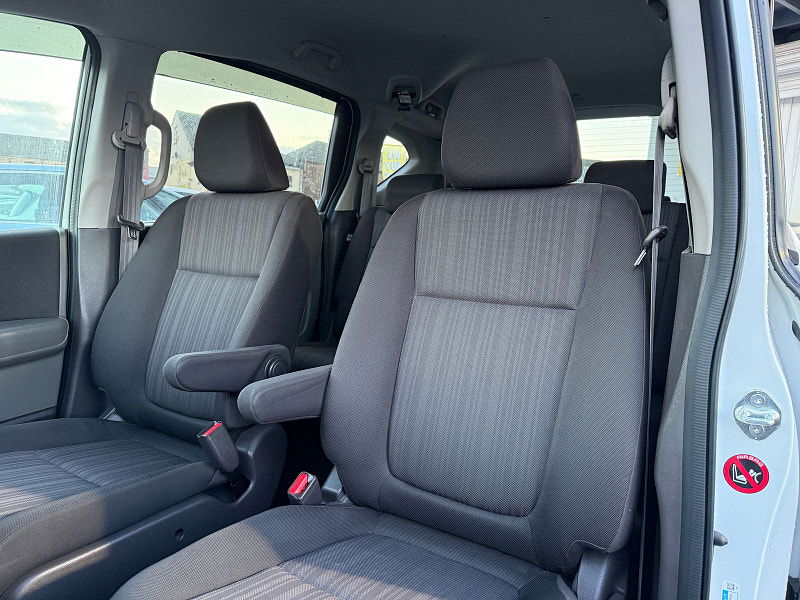 Honda Freed Honda Freed HYBRID - AUTO - G HONDA SENSING 7 seater 1.5 5dr Automatic 2017