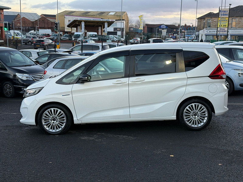 Honda Freed Honda Freed HYBRID - AUTO - G HONDA SENSING 7 seater 1.5 5dr Automatic 2017