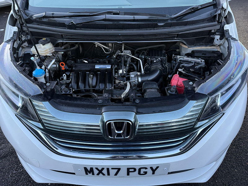 Honda Freed HYBRID - AUTO - G HONDA SENSING 7 seater 0dr Automatic 2017