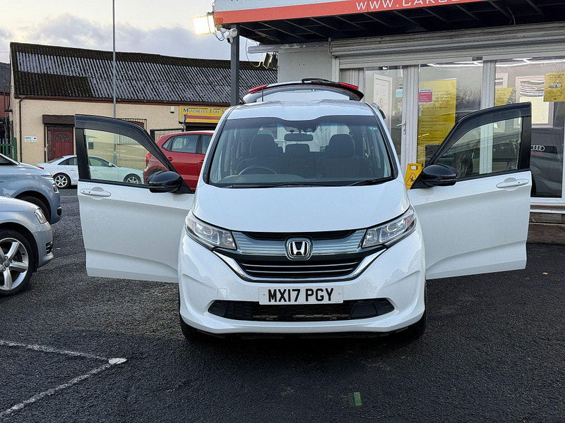 Honda Freed HYBRID - AUTO - G HONDA SENSING 7 seater 0dr Automatic 2017