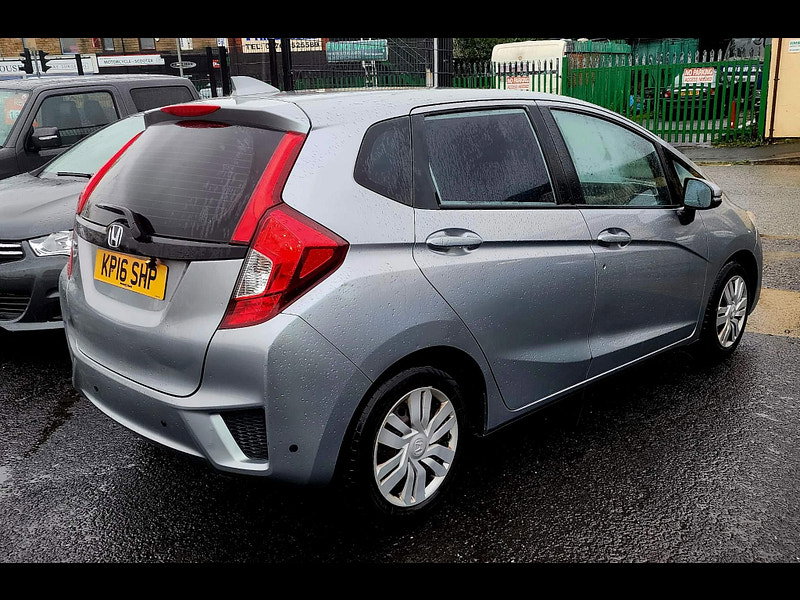 Honda Jazz 1.3 i-VTEC S CVT Euro 6 (s/s) 5dr 5dr Automatic 2016