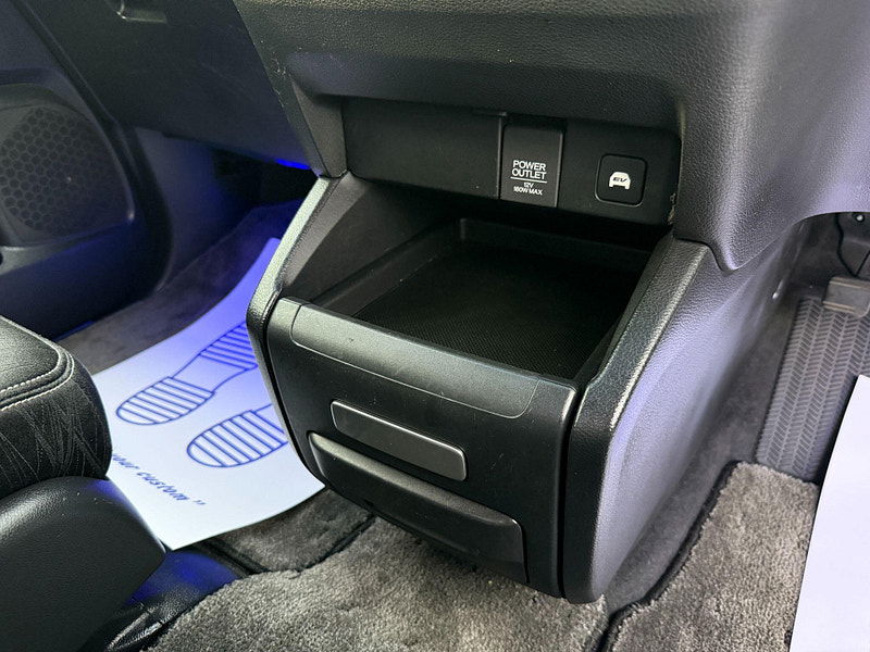 Honda Odyssey ABSOLUTE 2LT PETROL HYBRID 7 SEATS 5dr Automatic 2016