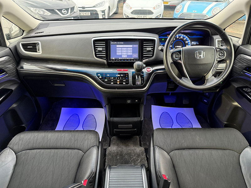 Honda Odyssey ABSOLUTE 2LT PETROL HYBRID 7 SEATS 5dr Automatic 2016