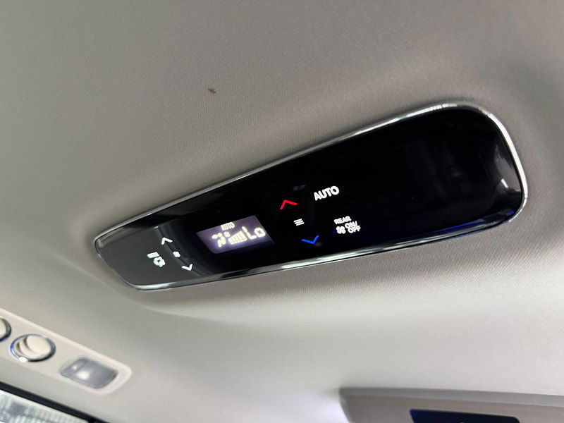 Honda Odyssey ABSOLUTE 2LT PETROL HYBRID 7 SEATS 5dr Automatic 2016