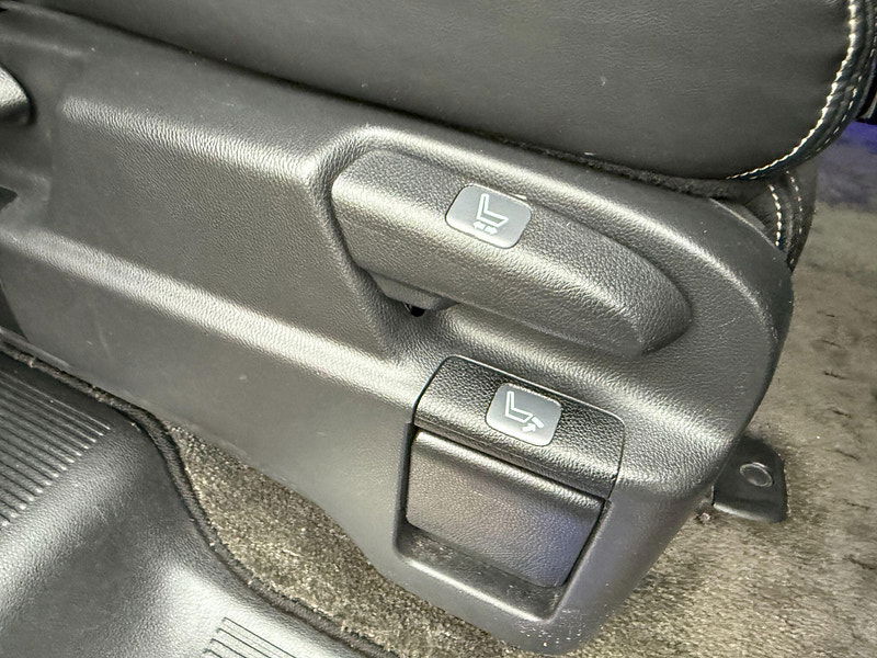 Honda Odyssey ABSOLUTE 2LT PETROL HYBRID 7 SEATS 5dr Automatic 2016