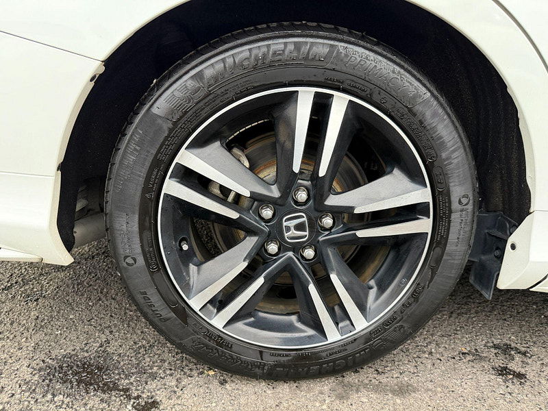 Honda Odyssey ABSOLUTE 2LT PETROL HYBRID 7 SEATS 5dr Automatic 2016