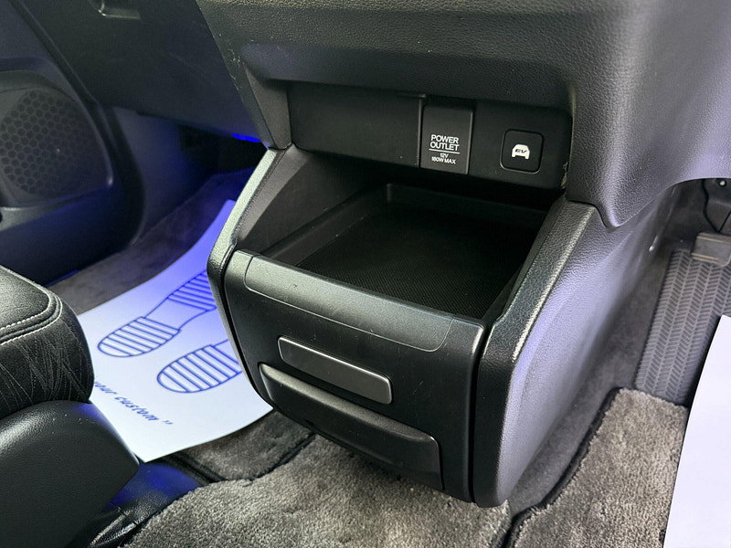 Honda Odyssey ABSOLUTE 2LT PETROL HYBRID 7 SEATS 5dr Automatic 2016