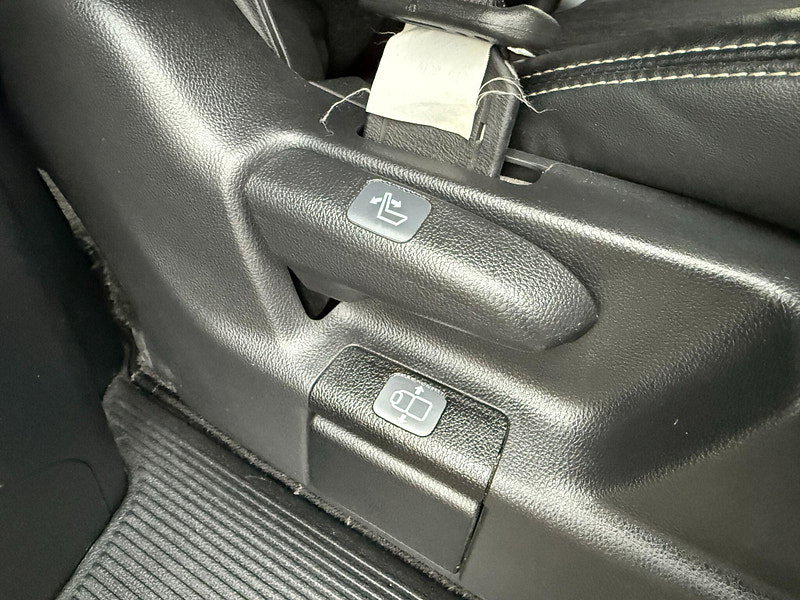 Honda Odyssey ABSOLUTE 2LT PETROL HYBRID 7 SEATS 5dr Automatic 2016