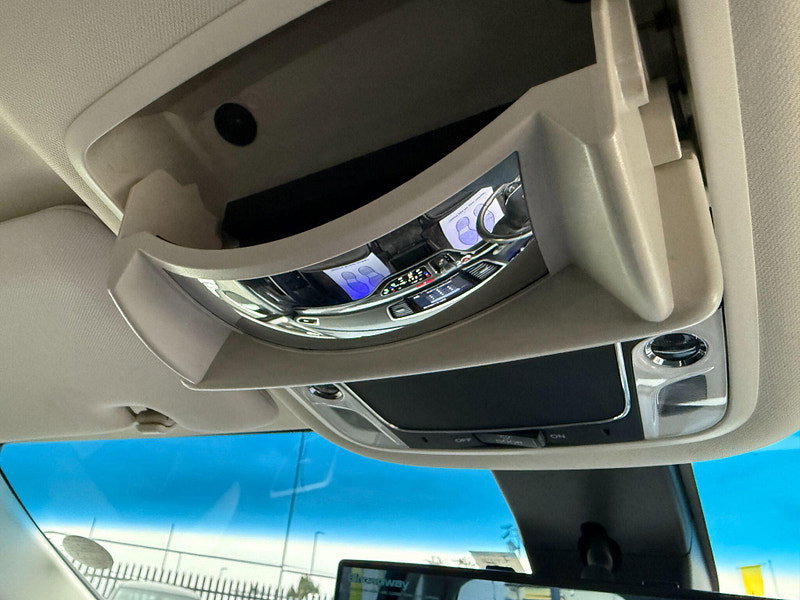 Honda Odyssey ABSOLUTE 2LT PETROL HYBRID 7 SEATS 5dr Automatic 2016