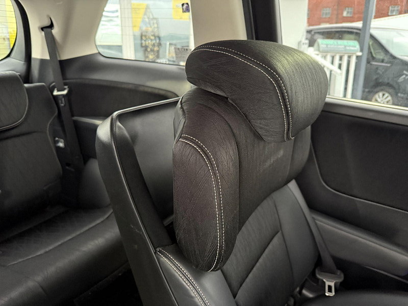 Honda Odyssey ABSOLUTE 2LT PETROL HYBRID 7 SEATS 5dr Automatic 2016