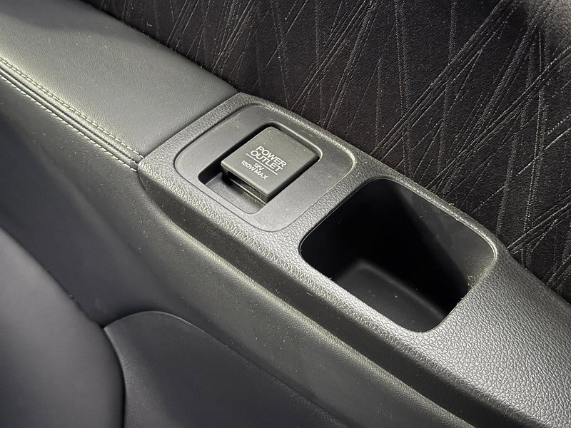 Honda Odyssey ABSOLUTE 2LT PETROL HYBRID 7 SEATS 5dr Automatic 2016