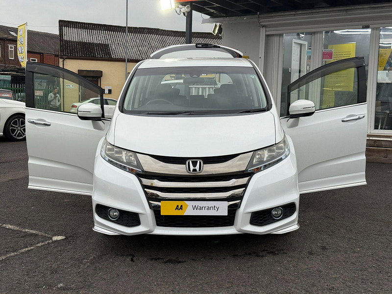Honda Odyssey ABSOLUTE 2LT PETROL HYBRID 7 SEATS 5dr Automatic 2016