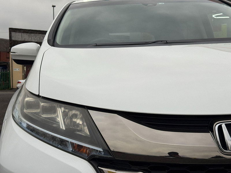 Honda Odyssey ABSOLUTE 2LT PETROL HYBRID 7 SEATS 5dr Automatic 2016