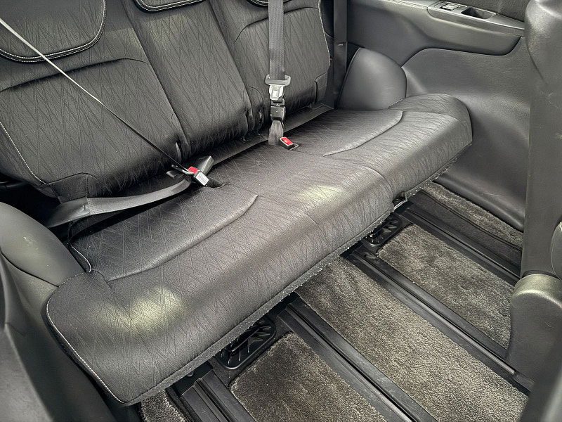 Honda Odyssey Honda Odyssey ABSOLUTE 2LT PETROL HYBRID 7 SEATS 5dr Automatic 2016