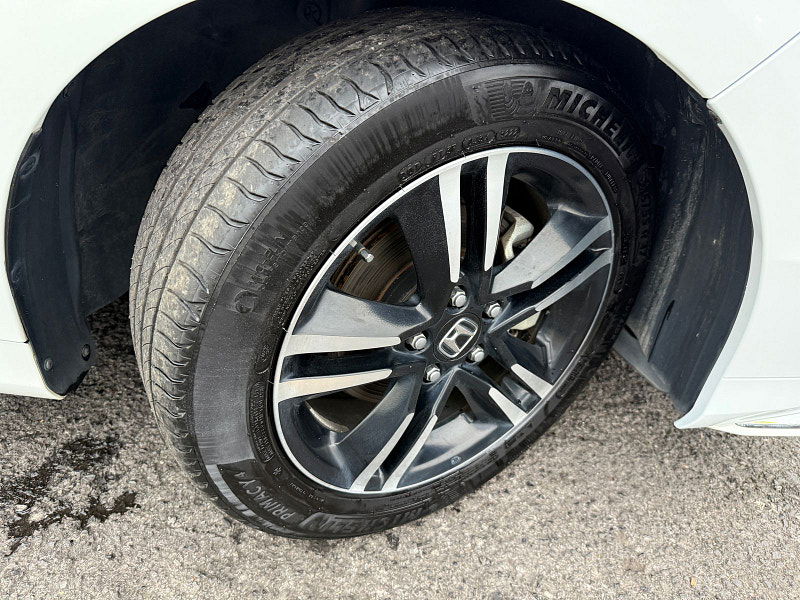 Honda Odyssey Honda Odyssey ABSOLUTE 2LT PETROL HYBRID 7 SEATS 5dr Automatic 2016