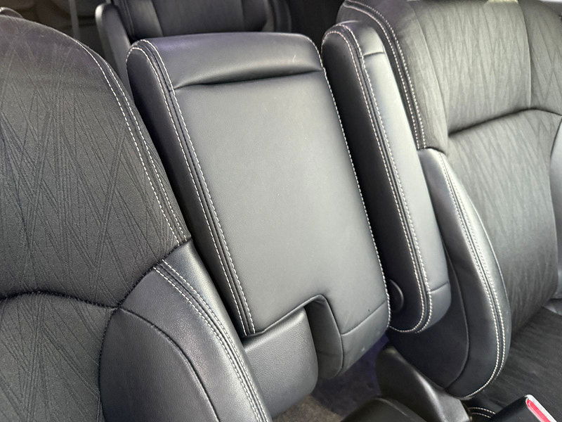 Honda Odyssey Honda Odyssey ABSOLUTE 2LT PETROL HYBRID 7 SEATS 5dr Automatic 2016