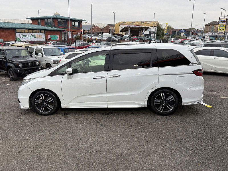 Honda Odyssey Honda Odyssey ABSOLUTE 2LT PETROL HYBRID 7 SEATS 5dr Automatic 2016