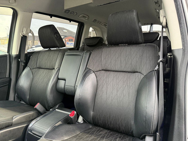 Honda Odyssey Honda Odyssey ABSOLUTE 2LT PETROL HYBRID 7 SEATS 5dr Automatic 2016