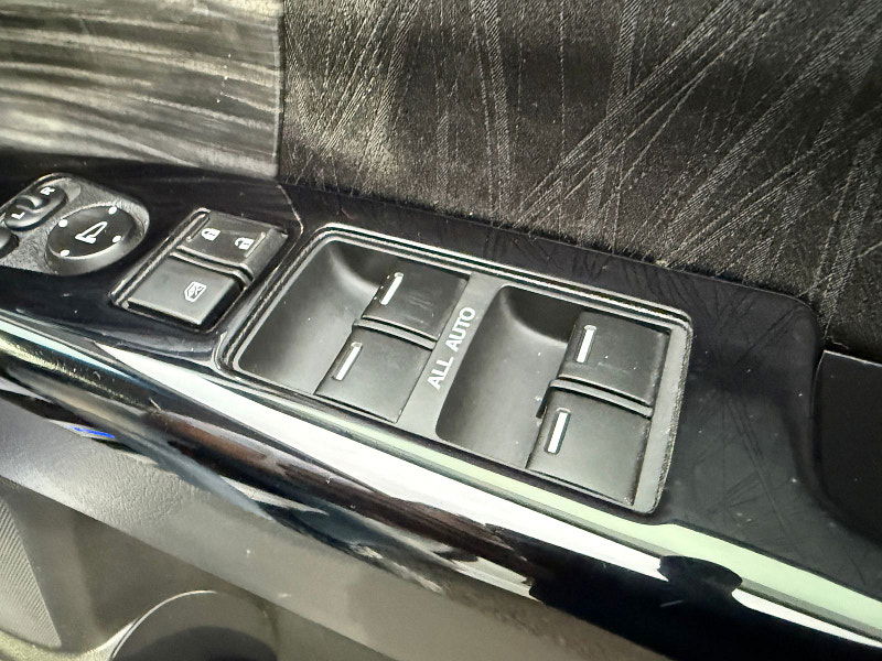 Honda Odyssey Honda Odyssey ABSOLUTE 2LT PETROL HYBRID 7 SEATS 5dr Automatic 2016