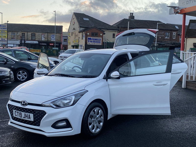 Hyundai I20 1.2 S Connect Euro 6 (s/s) 5dr 5dr Manual 2019