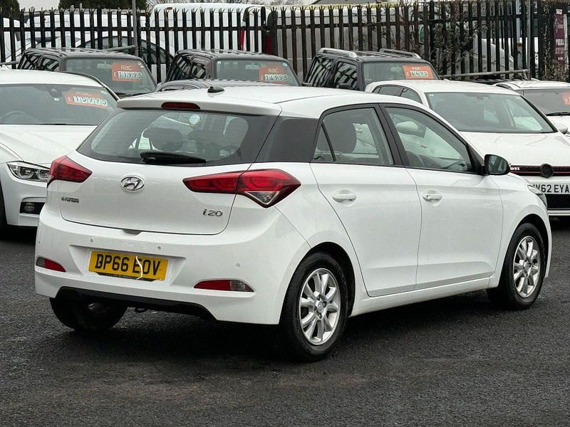 Hyundai I20 1.2 SE Euro 6 5dr 5dr Manual 2016