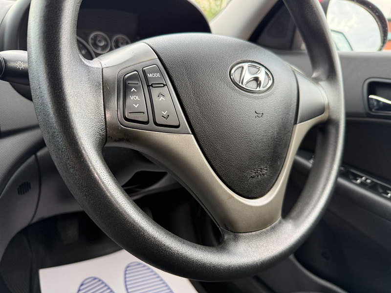 Hyundai I30 1.4 Comfort Euro 4 5dr 5dr Manual 2009
