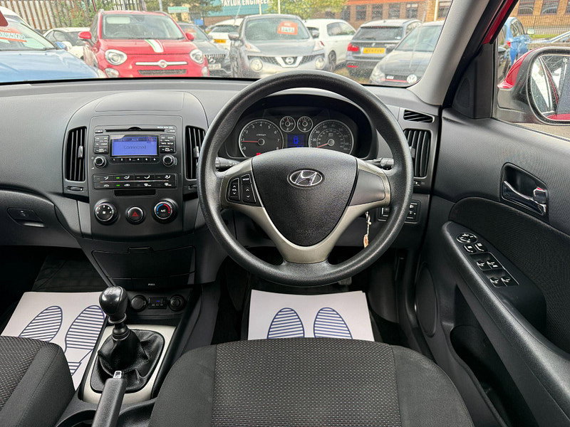 Hyundai I30 1.4 Comfort Euro 4 5dr 5dr Manual 2009