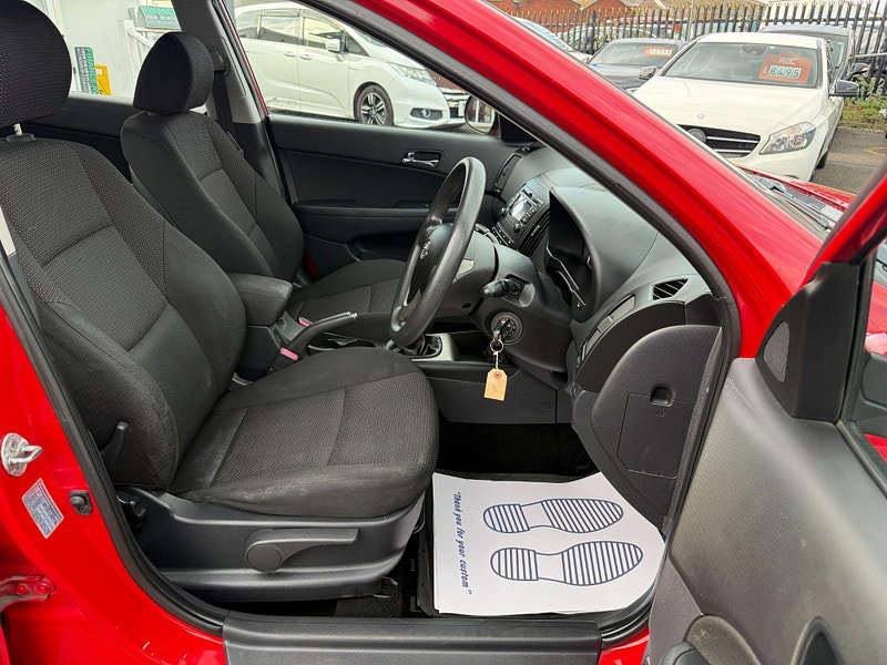 Hyundai I30 1.4 Comfort Euro 4 5dr 5dr Manual 2009