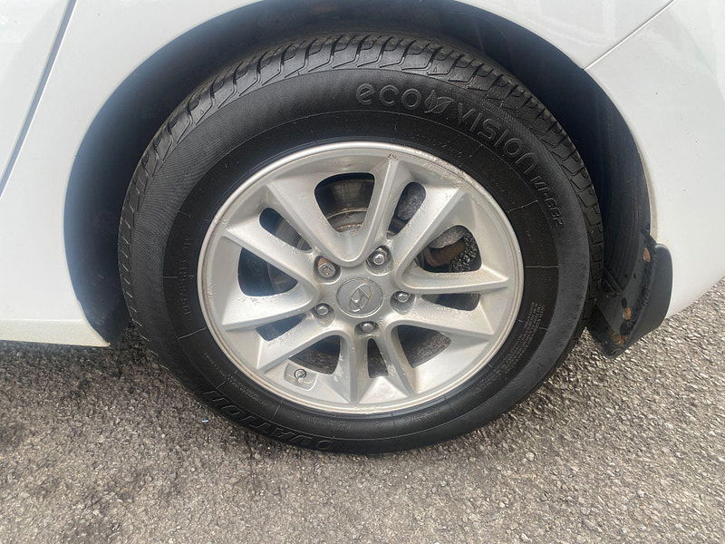 Hyundai I30 1.6 CRDi Blue Drive SE Euro 6 (s/s) 5dr 5dr Manual 2016