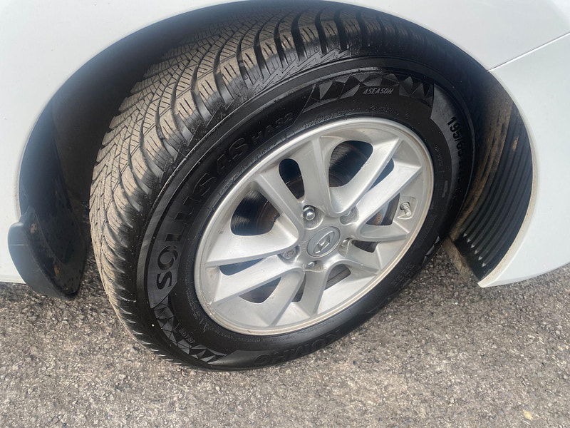 Hyundai I30 1.6 CRDi Blue Drive SE Euro 6 (s/s) 5dr 5dr Manual 2016
