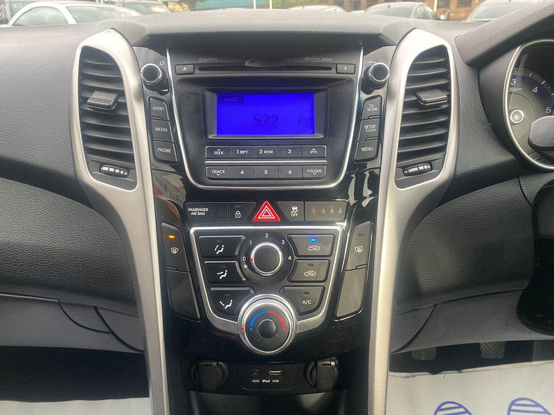Hyundai I30 1.6 CRDi Blue Drive SE Euro 6 (s/s) 5dr 5dr Manual 2016