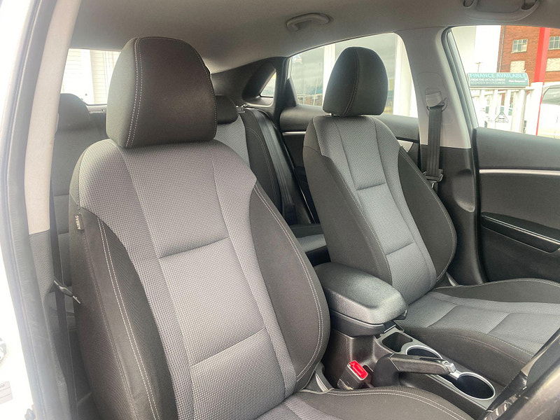Hyundai I30 1.6 CRDi Blue Drive SE Euro 6 (s/s) 5dr 5dr Manual 2016