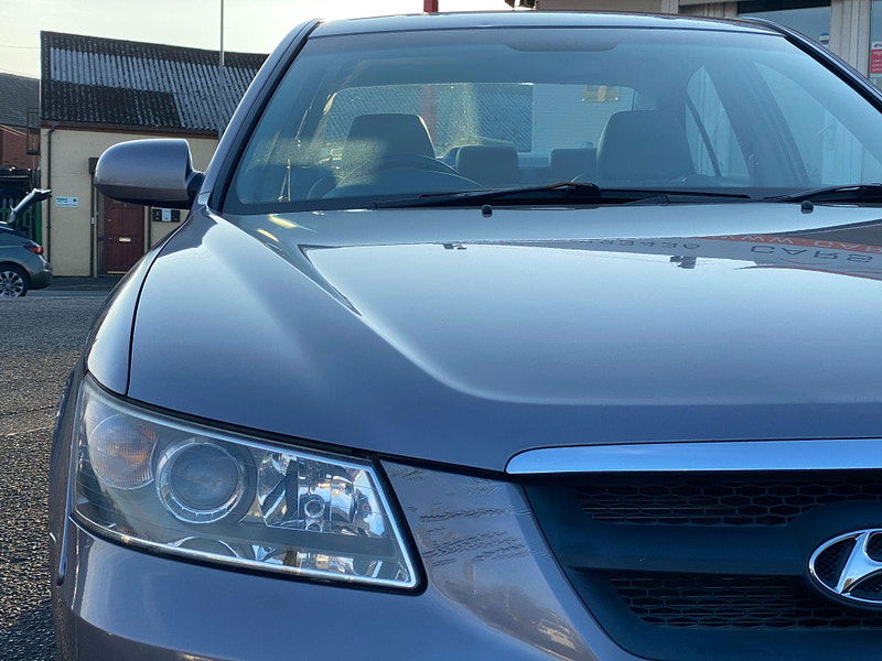 Hyundai Sonata 2.4 CDX 4dr 4dr Automatic 2005