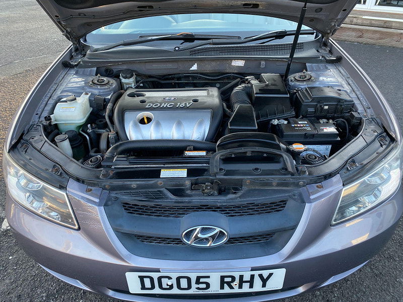 Hyundai Sonata 2.4 CDX 4dr 4dr Automatic 2005