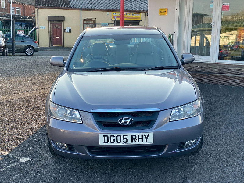 Hyundai Sonata 2.4 CDX 4dr 4dr Automatic 2005
