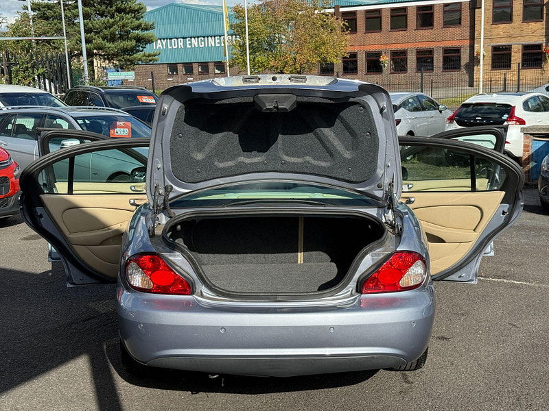 Jaguar X-TYPE 2.2D DPF S 4dr 4dr Automatic 2009