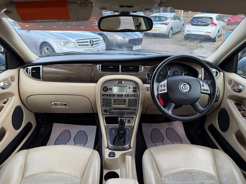 Jaguar X-TYPE 2.2D DPF S 4dr 4dr Automatic 2009