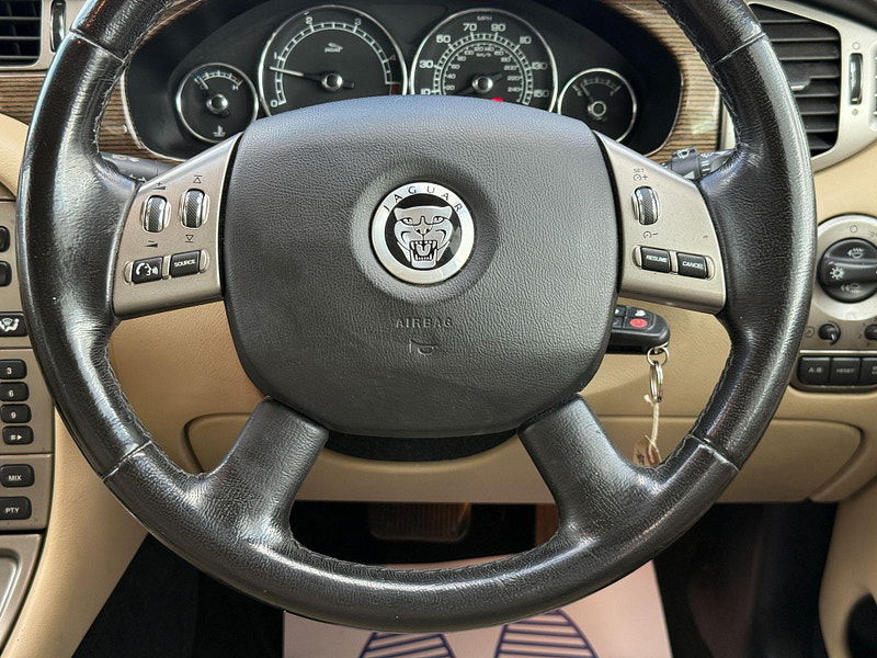 Jaguar X-TYPE 2.2D DPF S 4dr 4dr Automatic 2009